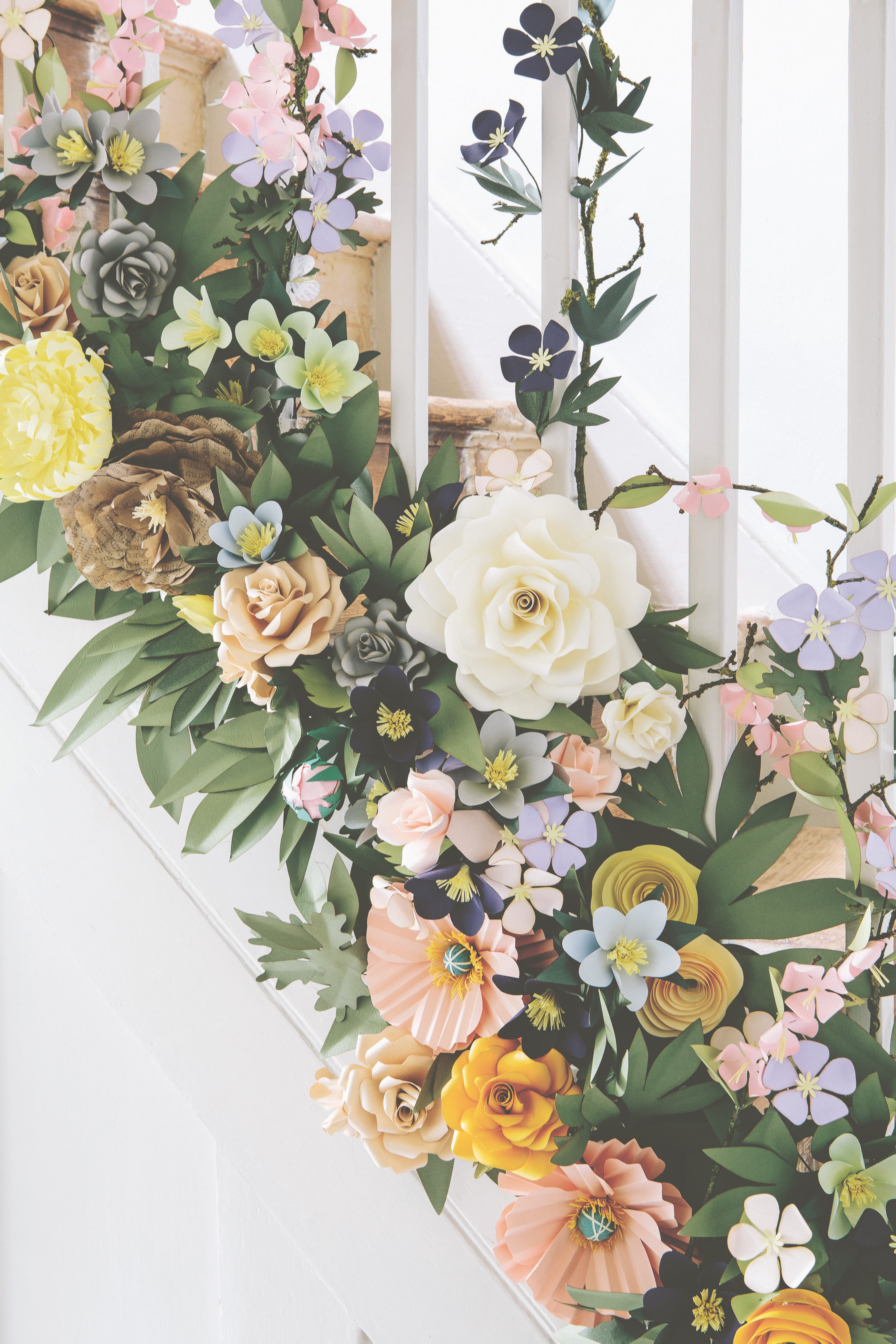 Florists Take Note – Handmade Paper Flowers Never Expire