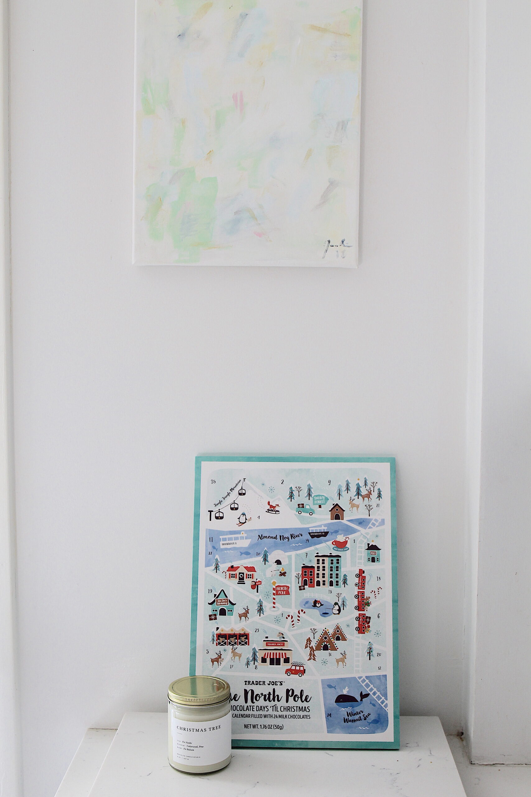 Understated Holiday Decorating with  an Advent Calendar